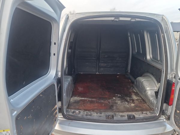 Volkswagen Caddy 2.0 TDi C / Line 336187972