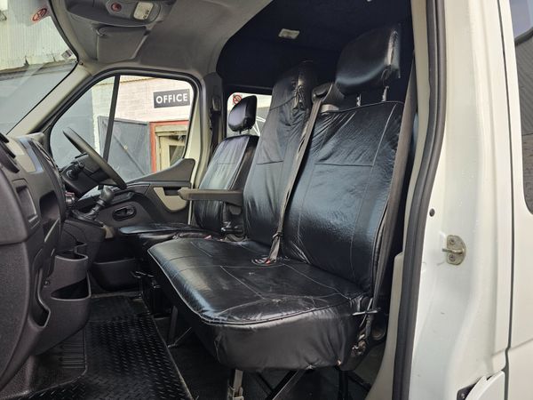 RENAULT MASTER 2.3 130 BHP // 7 SEATER CREWCAB 336100284