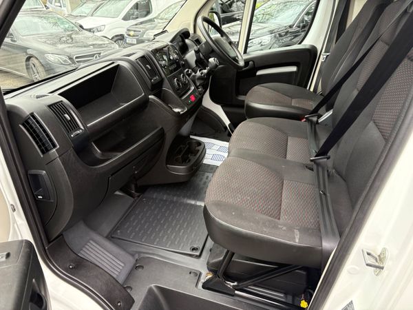 Peugeot Boxer 338422547