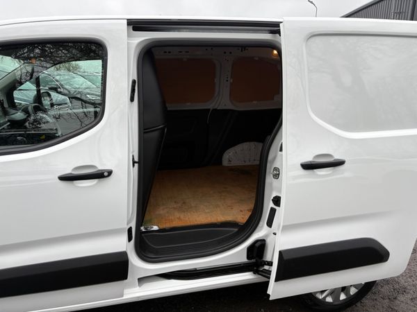 Peugeot Partner 339024172