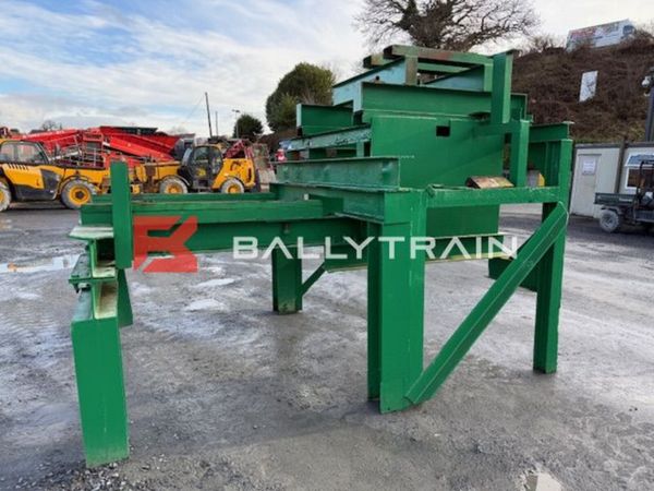 Crusher Frame/Stand 339566349