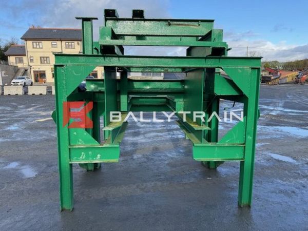 Crusher Frame/Stand 339566353