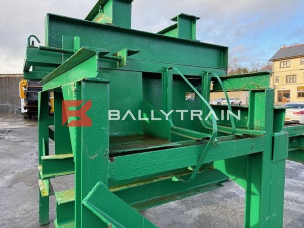 Crusher Frame/Stand 339566356