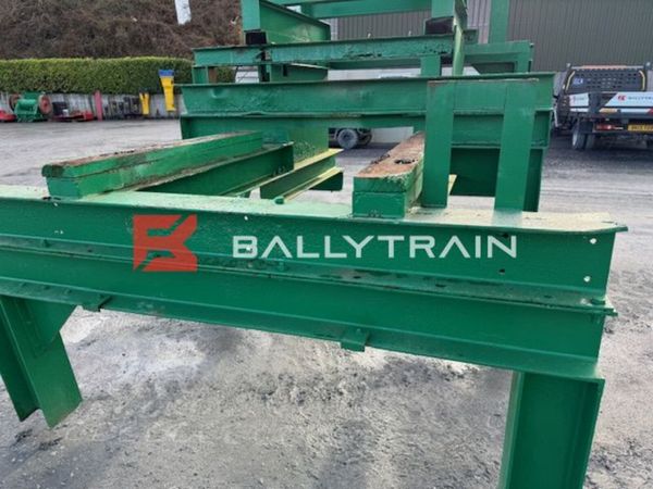 Crusher Frame/Stand 339566363