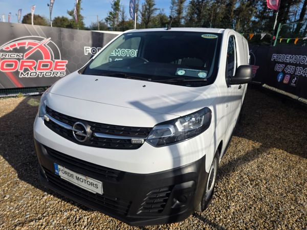 2022 Opel Vivaro, 2 of 9