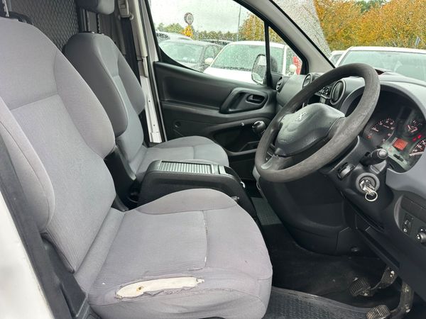 Peugeot Partner 1.6 Diesel DOE & TAX 400165083