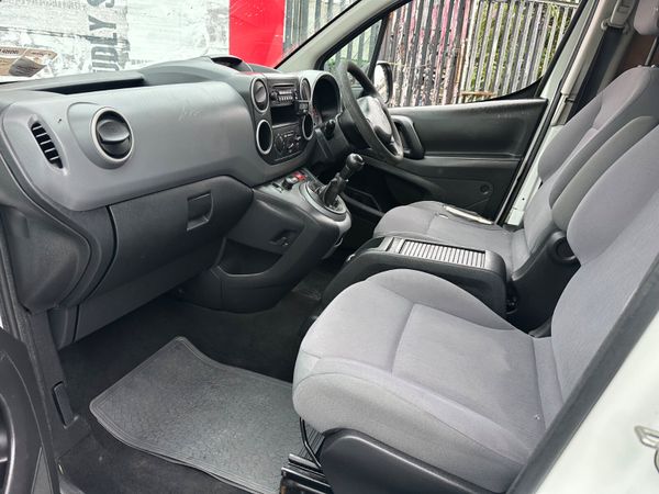 Peugeot Partner 1.6 Diesel DOE & TAX 400165084