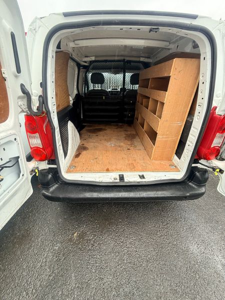 Peugeot Partner 1.6 Diesel DOE & TAX 400165004