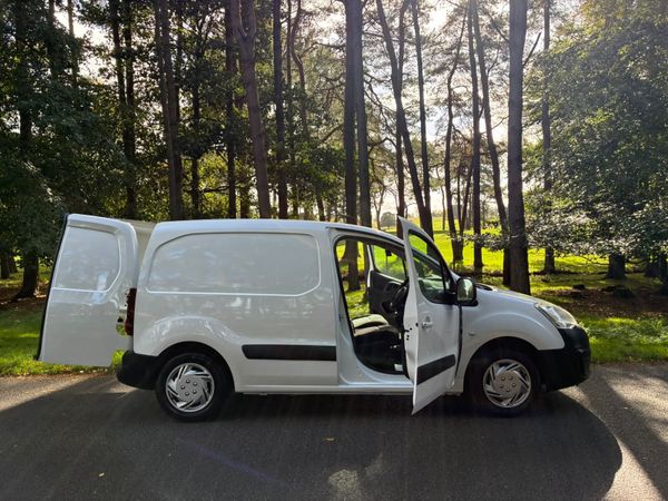 Citroen Berlingo 2017 Diesel Van 400264219