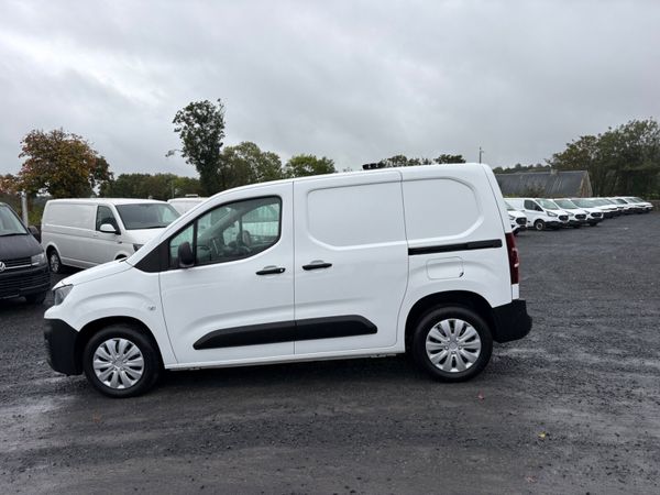 Peugeot Partner 400417976