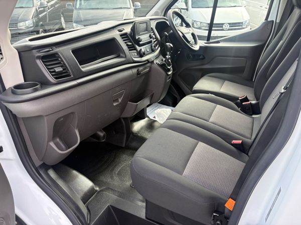 Ford Transit 350 RWD 400418821