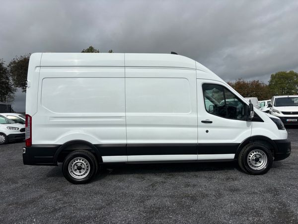 Ford Transit 350 RWD 400418832