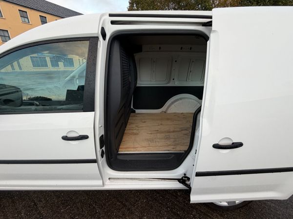 151 Volkswagen Caddy 1.6TDI - LOW KMS - NEW CVRT 400569411