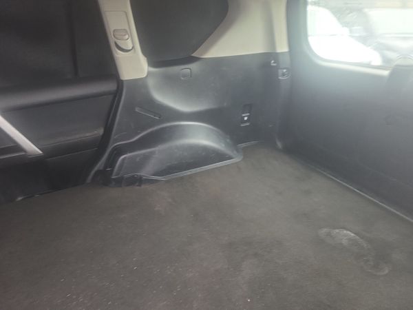 Toyota Land Cruiser LC GX LWB Auto 400595860