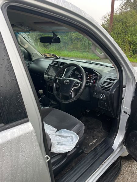 Toyota Land Cruiser 2021 400657285