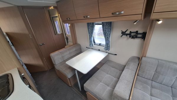 Compass Corona 576  6 Berth Caravan 400662225