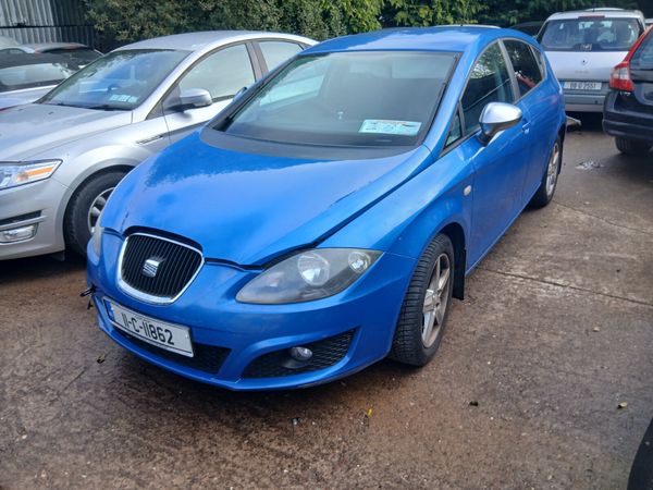 11 seat leon tdi 400666330