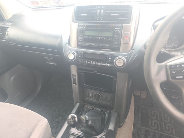 Toyota Land Cruiser SWB 400600505