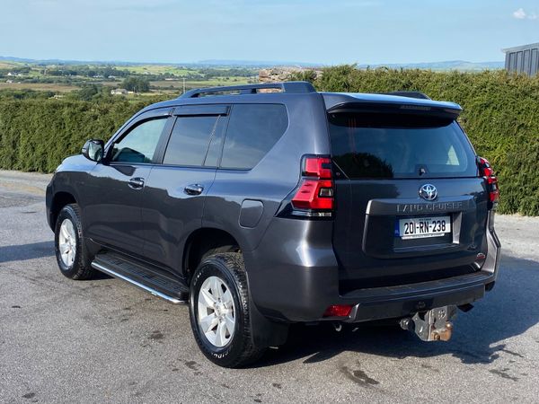 Toyota Land Cruiser 2020 400724171
