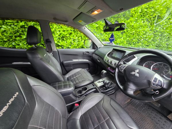 2014 Mitsubishi L200 Barbarian 2.5 DI-D Automatic 400853799