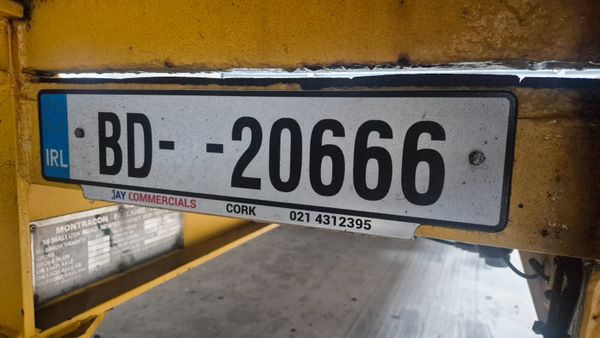 Trailers 400805979