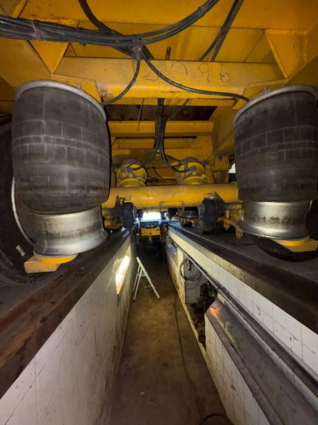 Trailers 400806067