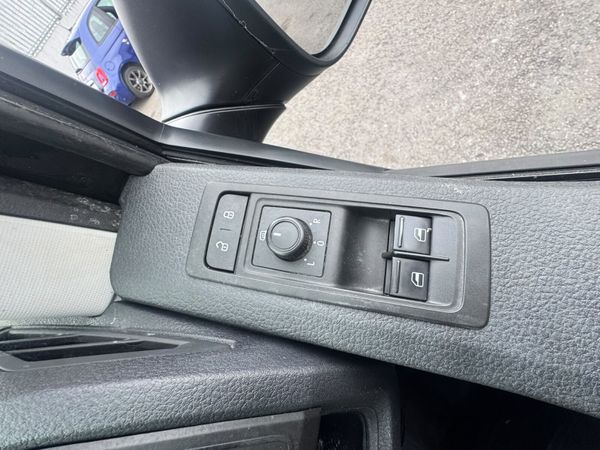 Volkswagen Transporter 2020 400839924