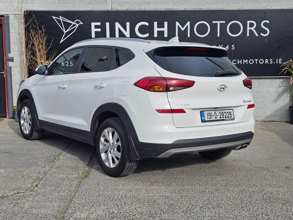 HYUNDAI TUCSON // NO VAT // BIG SPEC 400940065