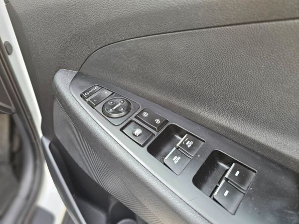 HYUNDAI TUCSON // NO VAT // BIG SPEC 400940090