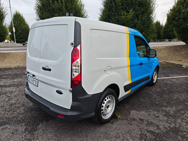 Ford Transit 2018 low km new DOE 400991152