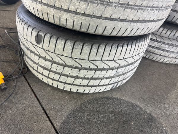 PORSCHE 21 INCH GENUINE 5x130 ALLOYS AND TYRES 400991894