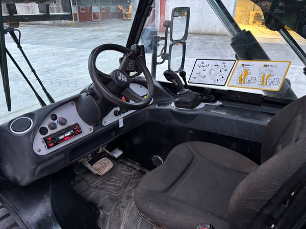 JCB 520-40 400904137