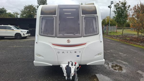 Bailey Unicorn Cordoba 4 Berth Caravan 400933382
