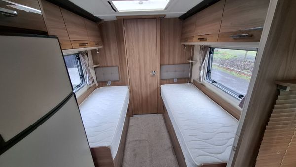 Bailey Unicorn Cordoba 4 Berth Caravan 400933395