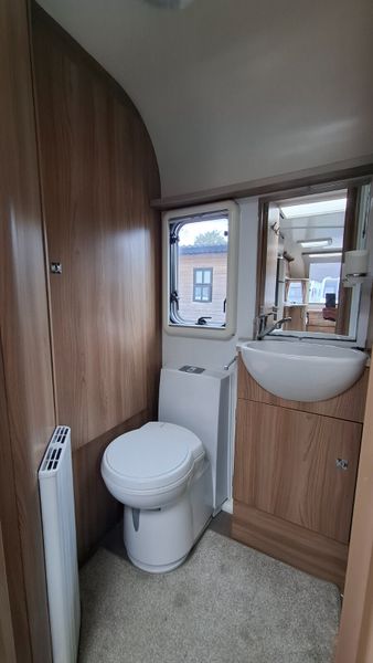 Bailey Unicorn Cordoba 4 Berth Caravan 400933408