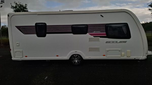 Swift Sterling Eccles  Fixed Bed Caravan 400933661