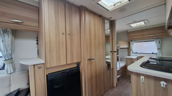 Elddis Xplore 526  6 Berth Caravan 400934695