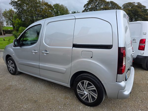 2018 Citroën Berlingo Automatic 401082463