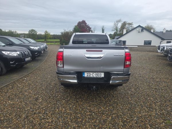 Toyota Hilux 2.8 D4D SR5 401026946