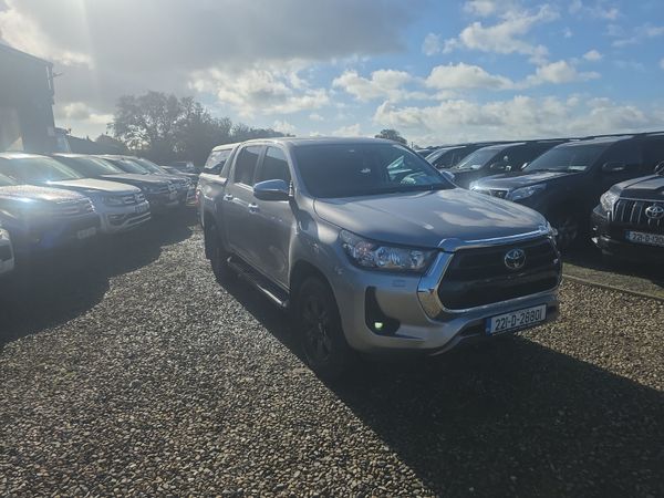 Toyota Hilux 2.8 D4D SR5 Auto 401027359