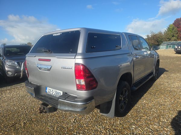 Toyota Hilux 2.8 D4D SR5 Auto 401027397