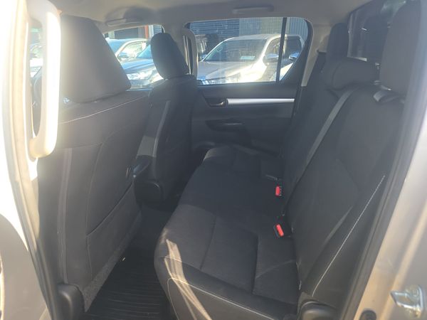 Toyota Hilux 2.8 D4D SR5 Auto 401027417