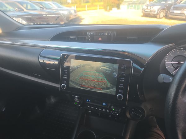 Toyota Hilux 2.8 D4D SR5 Auto 401027425