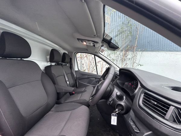 2023 Renault Trafic ‘72km / Facelift 401255345
