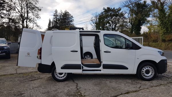 Peugeot Partner 221D LWB 6 SPEED 125KM VAT INVOICE 401265126