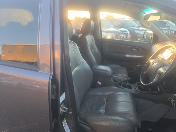 Toyota Hilux 3.0 D4D Invincible 401213427