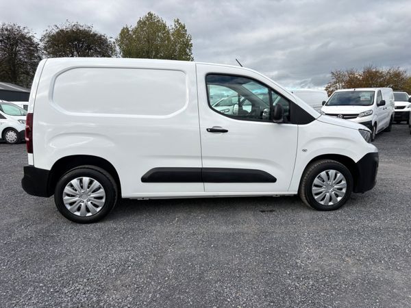 Peugeot Partner 401370858