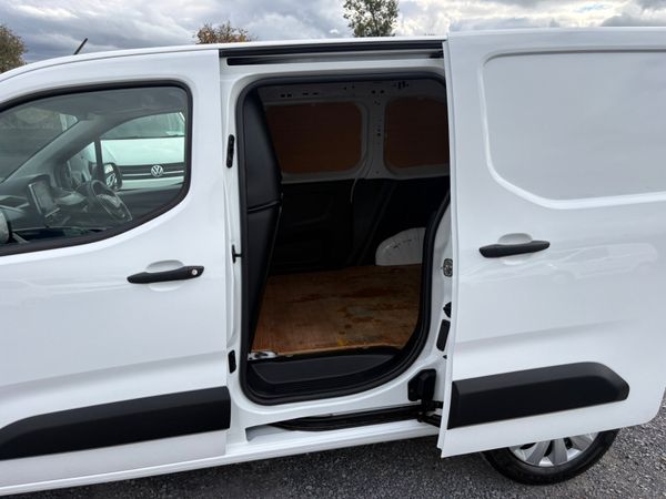 Peugeot Partner 401370878