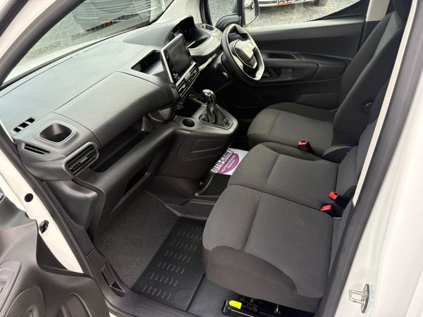 Peugeot Partner 401370881