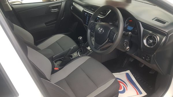 Toyota Auris VAN 1.4 DIESEL MINT VAT INVOICE 401414998